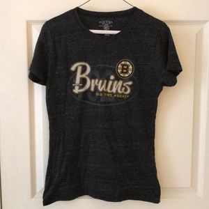 Vintage Style Boston Bruins Fitted Tee